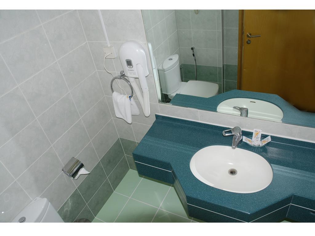 Kings Square Hotel Llc Dubaï Extérieur photo