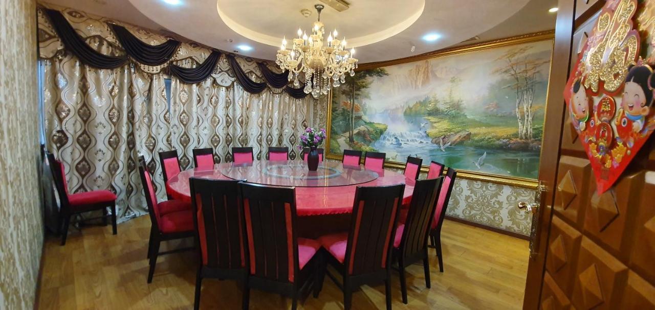 Kings Square Hotel Llc Dubaï Extérieur photo